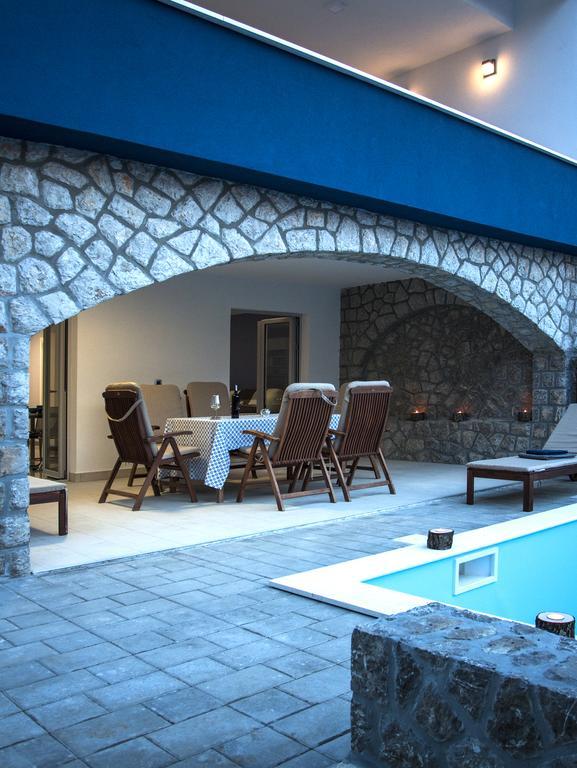 Petra Apartment *
