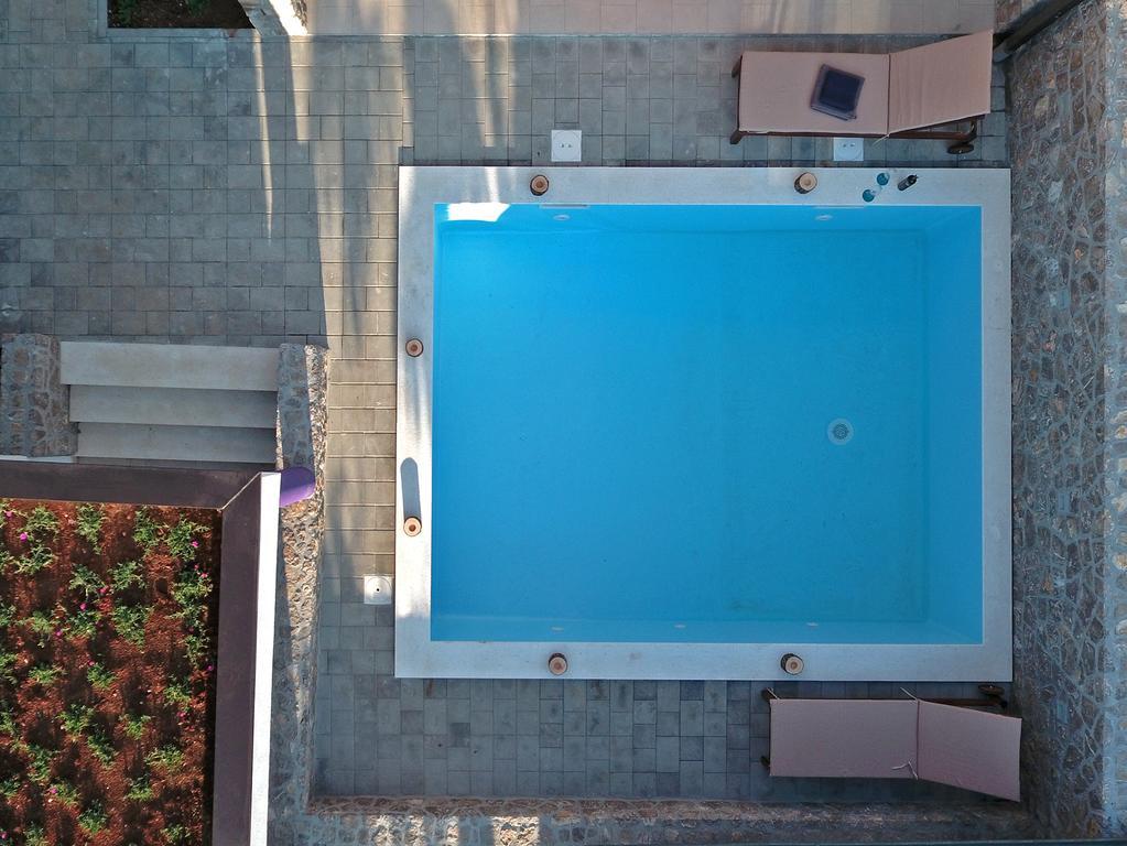 Petra Appartement Njivice